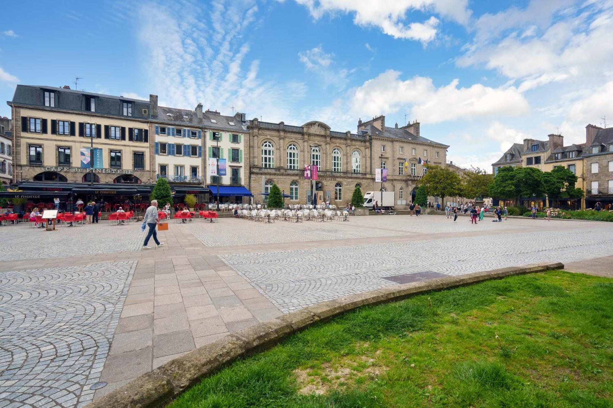 Ferienwohnung Dans Les Airs Quimper Exterior foto