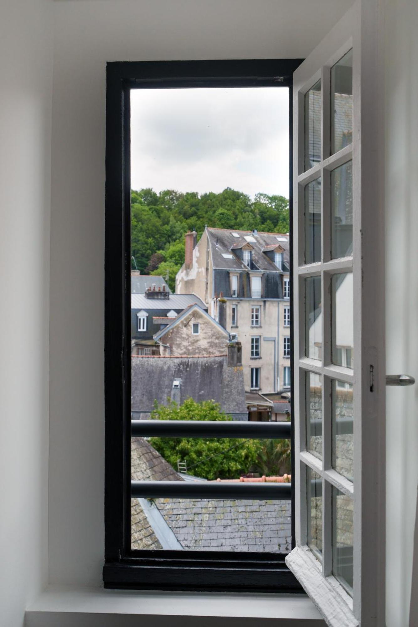 Ferienwohnung Dans Les Airs Quimper Exterior foto